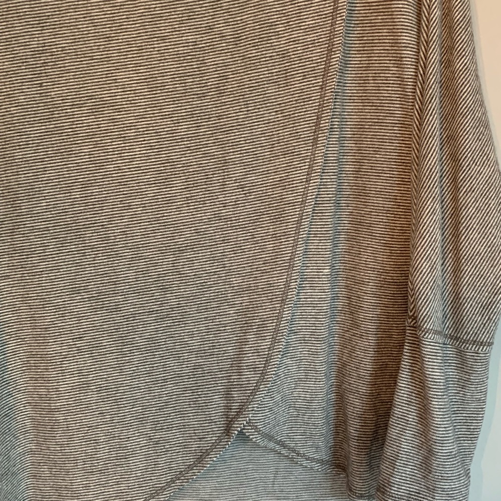 Calvin Klein Performance Top - Picture 5 of 7